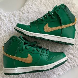 Nike SB Dunk High St. Patricks Day